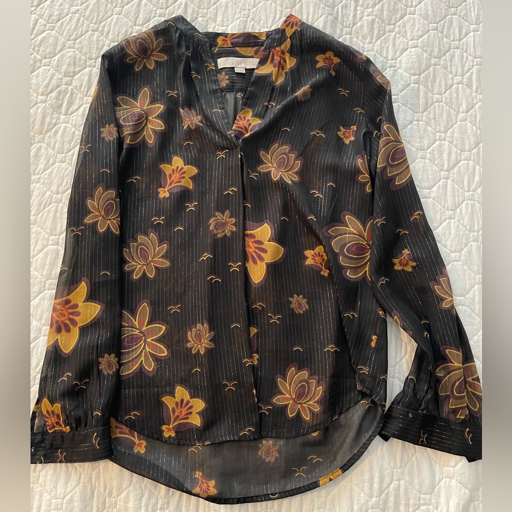 Long sleeve camisole with floral pattern
